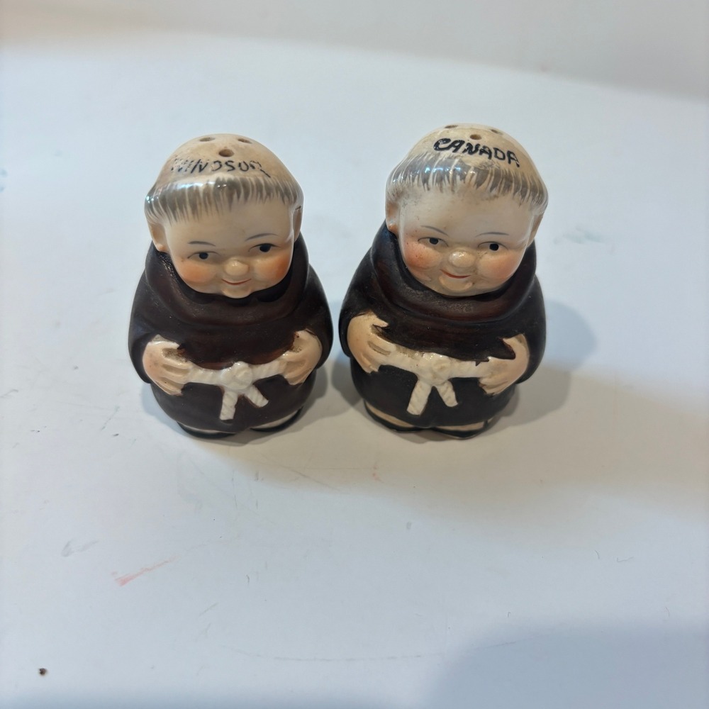 Vintage Friar Tuck Monk Salt and Pepper Shakers Windsor Canada Ceramic Souvenir